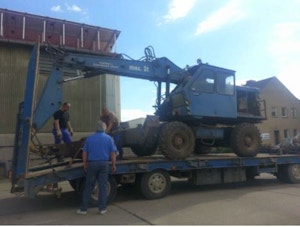 könig_mineralöle_gmbh_firmenpräsentation_8_Transporte von Baumaschinen