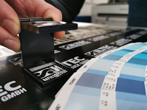 iltec_industriedruck_gmbh_firmenpräsentation_6_Qualitätssicherung - Konturschärfe