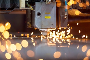 km_blechbearbeitung_gmbh_firmenpräsentation_1_Laserschneiden