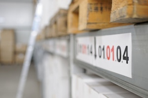 cleanagent_mehlfeld_+_göring_gmbh_firmenpräsentation_5_Lager mit modernen Stellplatzsystem